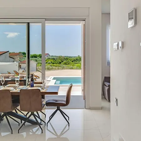 Kate Zadarvillas Villa Knezevic