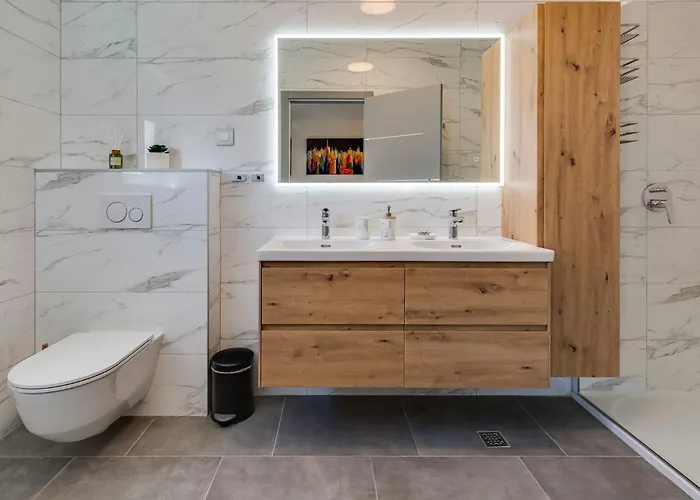 Kate Zadarvillas 빌라 *