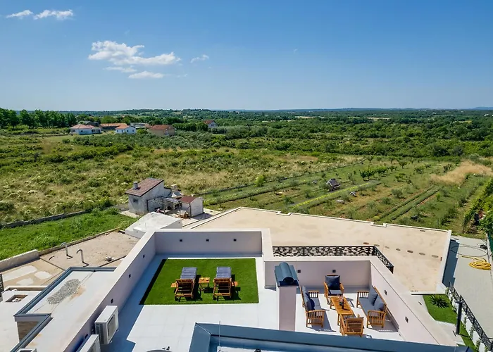 빌라 Kate Zadarvillas Knezevic