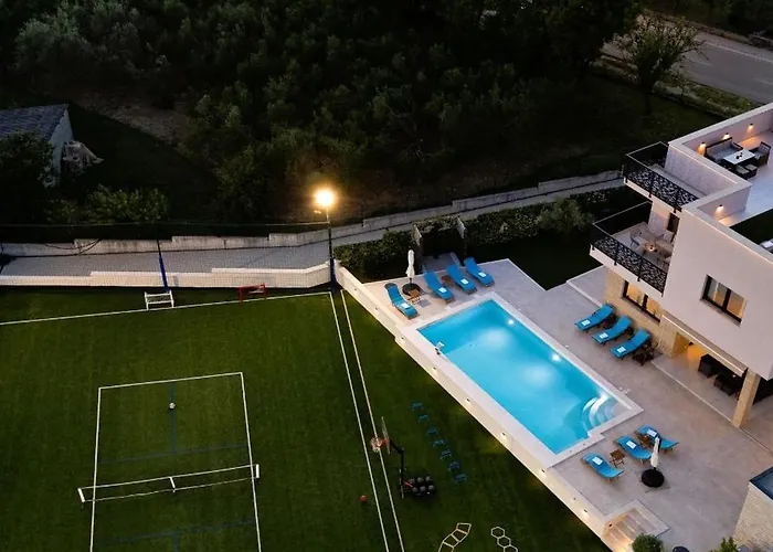 Kate Zadarvillas 빌라 *